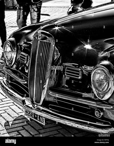 Luxury Vintage Car Stock Photo Alamy