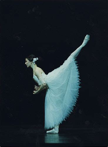 In London Alina Cojocarus Triumphant Return As Giselle The New York