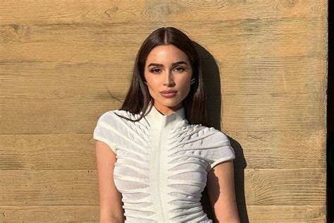 In Photos Olivia Culpo Steals The Show In Recent Lwd Snaps