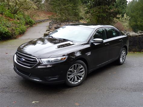 2013 Ford Taurus Ecoboost Gets 32 Mpg Highway 26 Mpg Combined