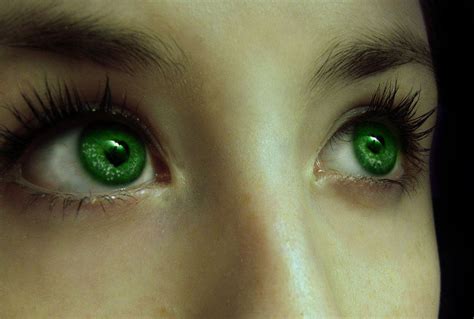 I Know Its Digital But Its Really Beautiful Emerald Eyes Green Eyes