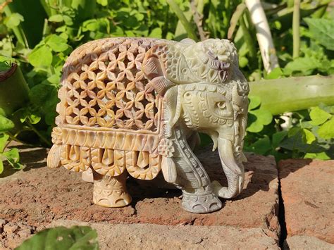 Gaura Stone Designer Elephant