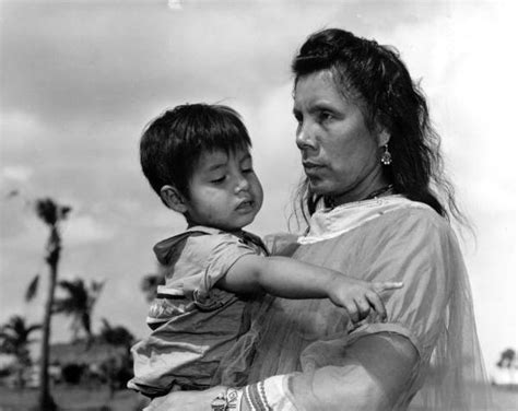 Florida Memory Seminole Mother Maggie Osceola With Her Child Curtis
