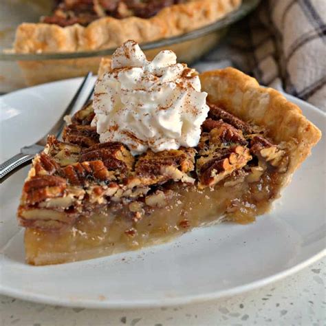 Easy Southern Pecan Pie Small Town Woman