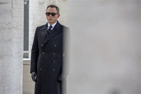 Spectre 007 Il Primo Teaser Trailer Italiano Del 24° Film Di James Bond Rb Casting