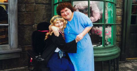 Unveiling The Mystery: Dee Dee Blanchard Crime Scene Photos