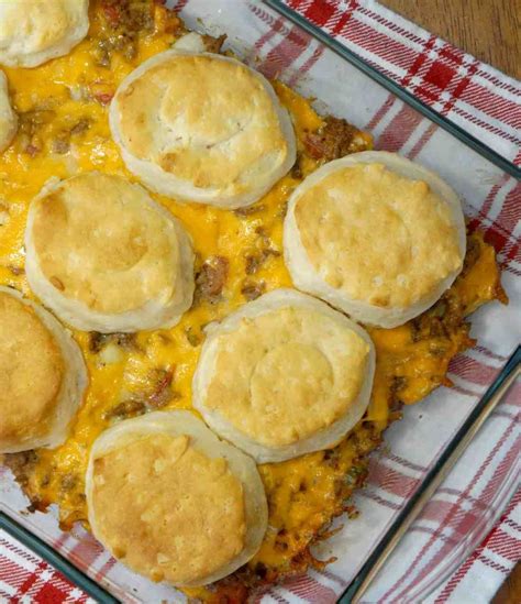 An Easy Ground Beef Casserole Topped With Pillsbury Biscuits Burger