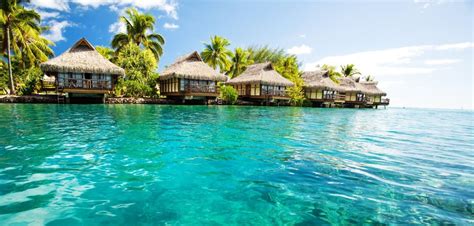 Why you should Honeymoon in an Overwater Bungalow | Romantic Journeys ...