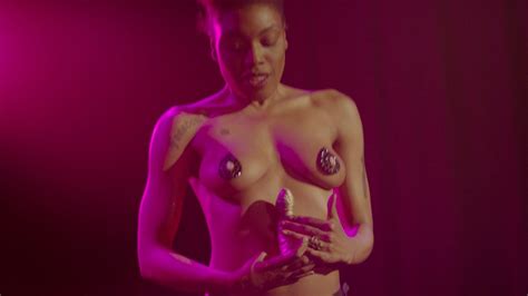 Kiersey Clemons Nude Celebs Nude Video NudeCelebVideo Net