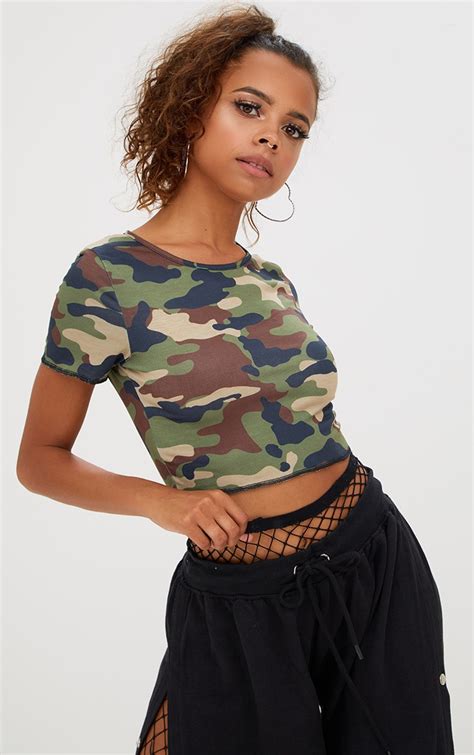 Petite Camo Crop Top Tops Prettylittlething