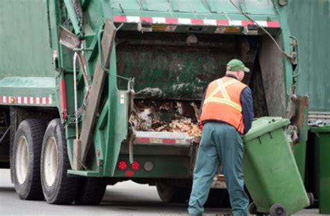 Garbage Collector Career Rankings Salary Reviews And Advice Us News Best Jobs