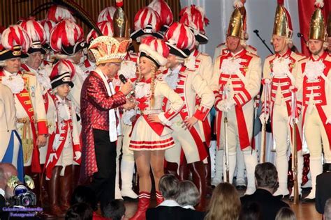 Karneval In Oberhausen Verleihung Des Eulenordens 20192020 Oberhausen