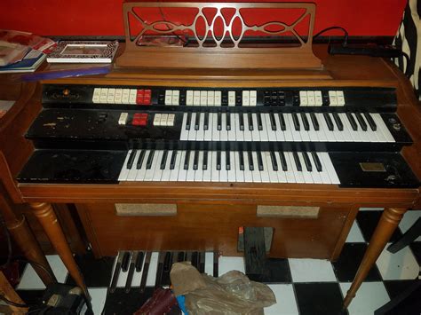 Looking To Sell My Vintage Electric Wurlitzer Does Anyone Know Any