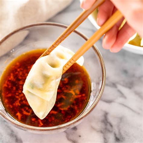 Dipping Sauce For Gyoza Easy Chicken Potstickers With Soy Dipping