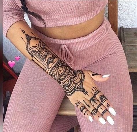 30 Most Popular Mehndi Tattoo Designs In 2019 Tatuajes De Henna