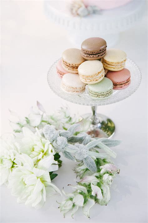 24 Ways To Serve French Macarons At Your Wedding Martha Stewart Weddings
