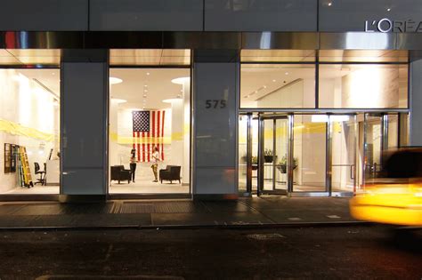 575 Fifth Avenue Lobby By Leonor Montes De Oca At