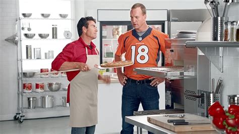 Papa Johns Partners With Peyton And Goes Social For 2014 Nfl Season