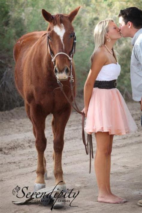 Senior Pictures A Cowgirl And Her Two Loves💕 This Is My Beautiful Cousin