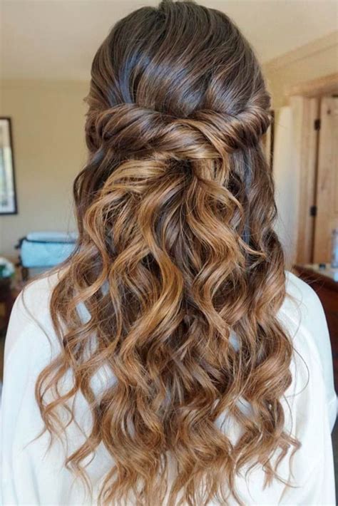 24 Prom Hair Styles To Look Amazing