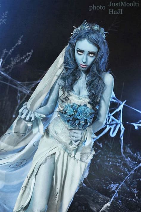 These classic characters come to life with the right outfits! 'The Corpse Bride' #cosplay #TimBurton | Corpse bride ...