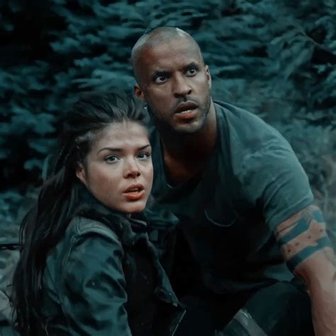 the 100 octavia and lincoln the 100 show the 100 characters lincoln and octavia