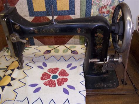 American Homestead Collections ~ Sewing Machines