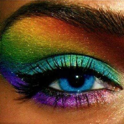 Tips On How To Wear Rainbow Makeup Rainbow Makeup Ideas Pretty Designs