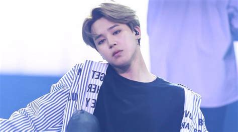 2021 winter package di 2021 fotografi teman selebriti suami. Imut Banget Saat Lakukan Ini, Jimin BTS Dapat Julukan Mochi