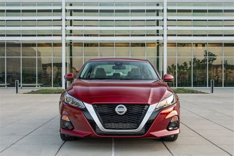 El Nuevo Nissan Altima Es Reconocido Como Uno De Los 12 Mejores Autos