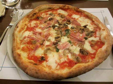 Make the pizza dough according to directions. best Napoli style pizza in Rome. In Prati @ Pizzeria Re ...