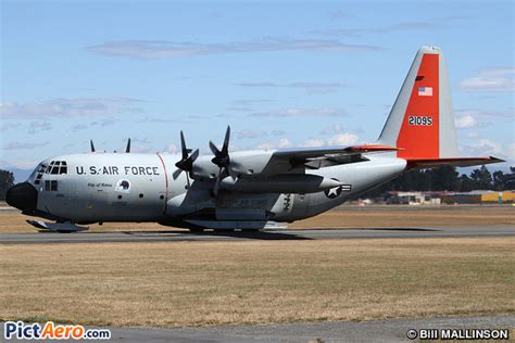 Lockheed Lc 130h 92 1095 United States Us Air Force Usaf Par