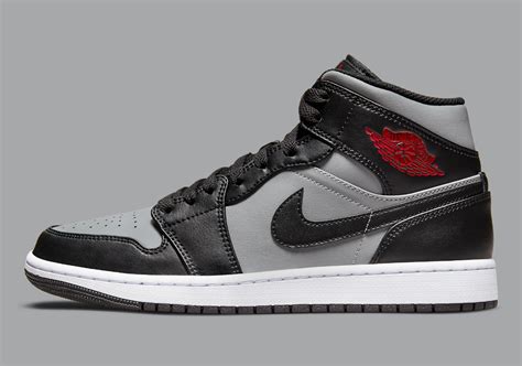 Air Jordan 1 Mid Black Red Grey 554724 096 Release