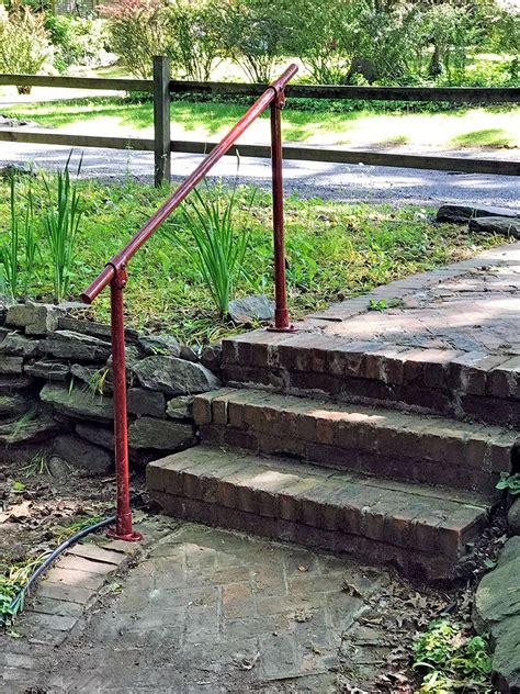 13 Outdoor Stair Railing Ideas That You Can Build Yourself Step