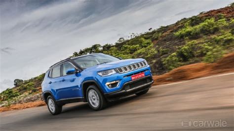 Carwale app answers all your car related queries online. Jeep Compass Exterior Image, Jeep Compass Photo - CarWale