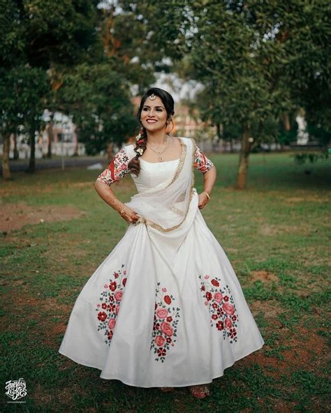𝗞𝗘𝗥𝗔𝗟𝗔 𝗪𝗘𝗗𝗗𝗜𝗡𝗚 𝗦𝗧𝗢𝗥𝗜𝗘𝗦 On Instagram “keralaweddingstories 🎀 🔹🔹🔹 Traditional Dresses