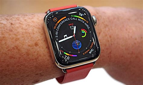 Apple watch lets users create personalized digital watch faces using images from the photos app on the iphone or apple watch. Daylight Saving Time Caused Some Apple Watch S4 Devices to ...