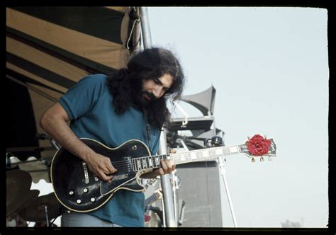 Jerry Garcia Of The Grateful Dead 1968 Roldschoolcool