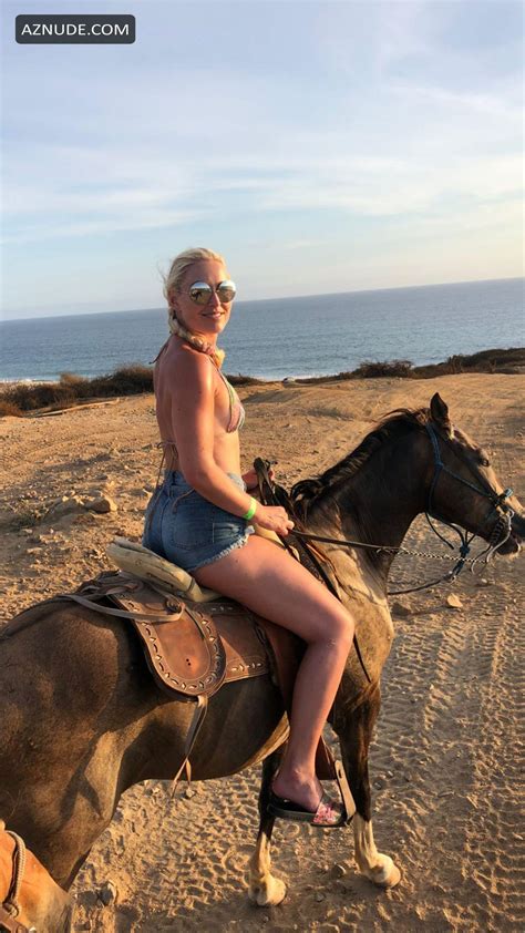 Lindsey Vonn In A While One Piece While Vacationing With Her Fiance Pk