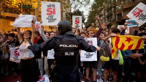 Barcelona Erupts In Protest Ahead Of Referendum For Independence Of