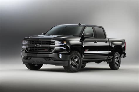 General Motors To Continue Making Old Silverado Sierra Well Into 2019