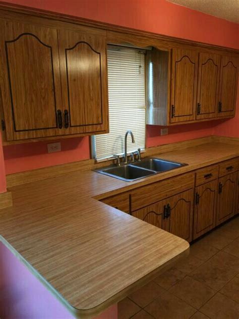 Used kitchen cabinets, island, countertops, pantry cabinets in excellent condition for sale. Free Used kitchen cabinets for Sale in Fridley, MN - OfferUp