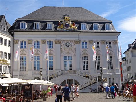 Bonn Altes Rathaus The Old Town Hall Of Bonn Was Built In Flickr