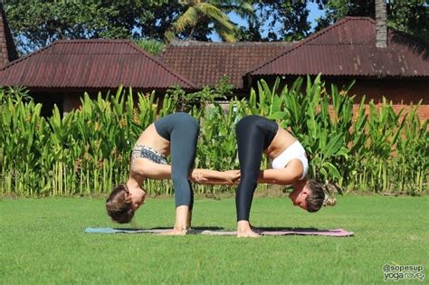 2 Person Yoga Poses Medium Couple S Yoga Poses 23 Easy Medium Hard