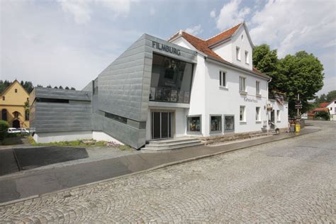 156 objekte auf 12 unterschiedlichen anzeigenmärkten gefunden. Filmburg Kronach (mit Bildern) | Style at home, Haus ...