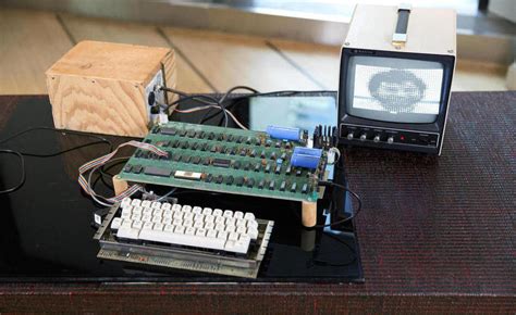 Vintage Apple 1 Computer Handmade By Steve Wozniak Beats