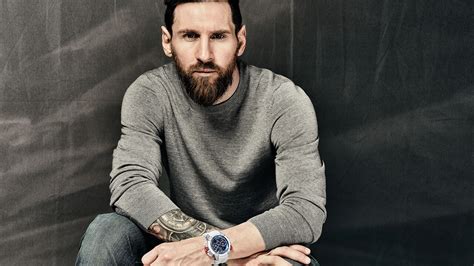 Lionel Messi Rocked A 145k White Gold Patek Nautilus At The World Cup
