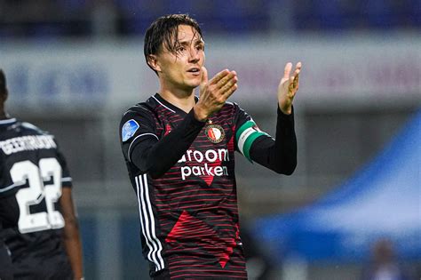 Find the latest steven berghuis news, stats, transfer rumours, photos, titles, clubs, goals scored this season and more. Steven Berghuis double in Zwolle secures great start ...