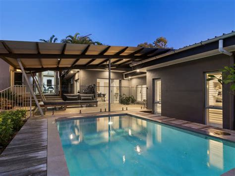 27 Sleepy Hollow Drive Noosa Heads Qld 4567 Au