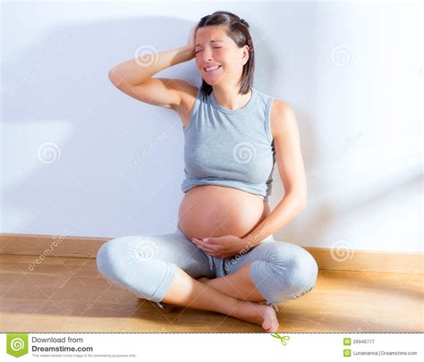 Beautiful Pregnant Woman Headache Pain Expression Stock Image Image Of Lovely Expecting 26946777